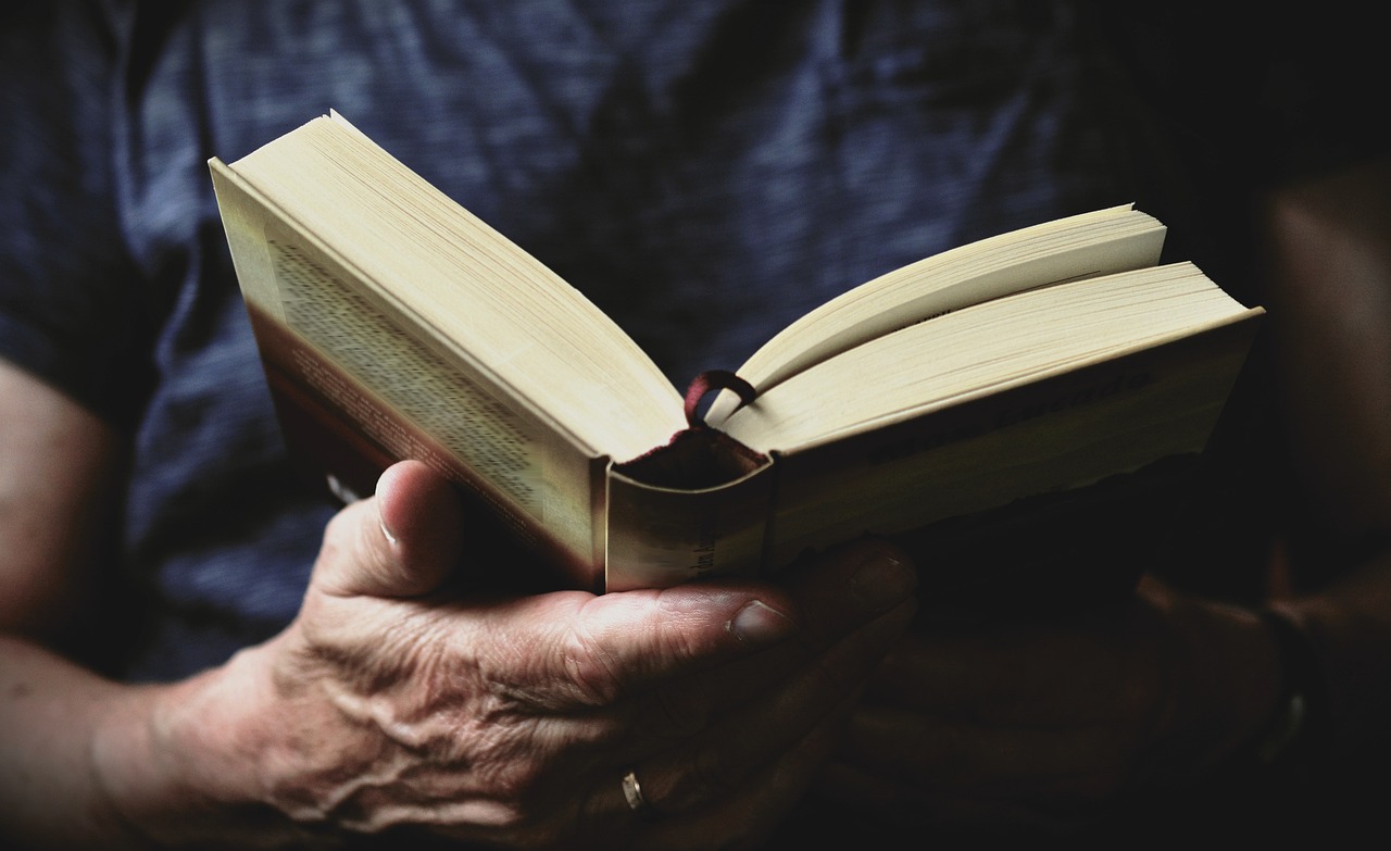 ontdek de voordelen van kunsteducatie voor kinderen en volwassen. leer hoe creativiteit en zelfuitdrukking bijdragen aan de persoonlijke ontwikkeling en sociale vaardigheden.